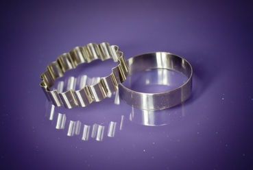 Cookie Cutter Set - Scallop & Round