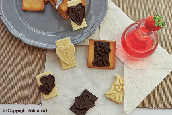 Silicone Mould Choco Tags In Love