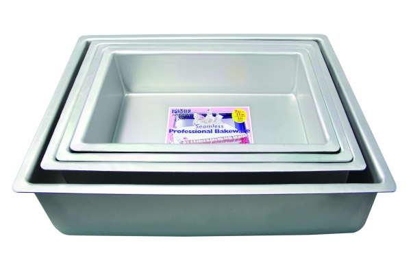 Oblong Cake Pan 9 x 13 x 3 (229 x 330 x 7.6mm)