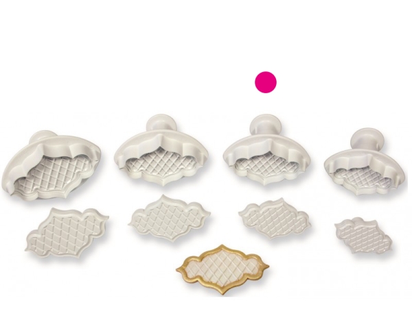 Creative Plaque Embossing Cutter - Medium