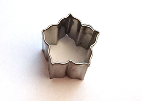 Mini Cookie Cutter - Lily