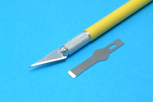 Sugarcraft Knife with Ribbon Insertion Blade